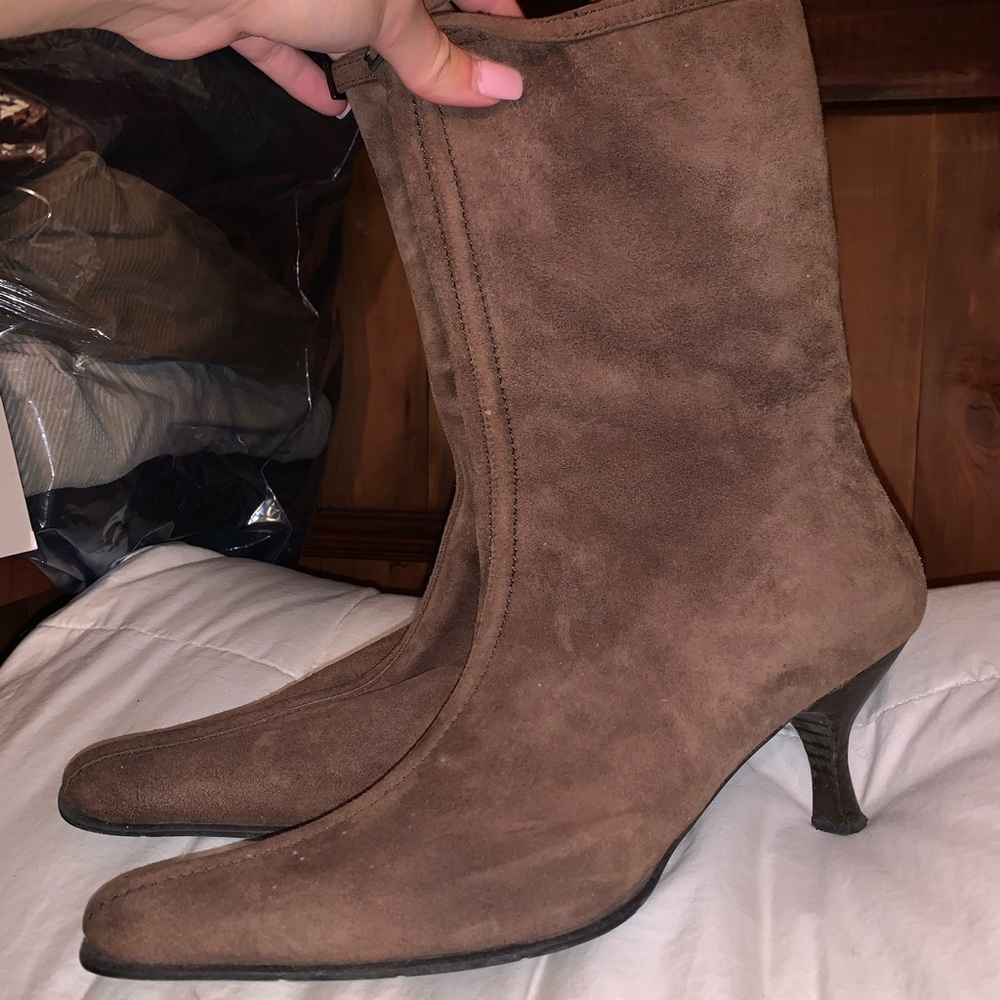 Heel boots